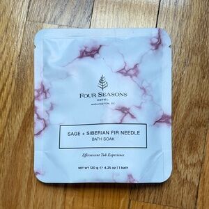 Four Seasons Sage & Siberian Fir Needle Bath Soak - White and Pink